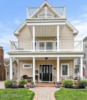 featured image of 221 16th Ave