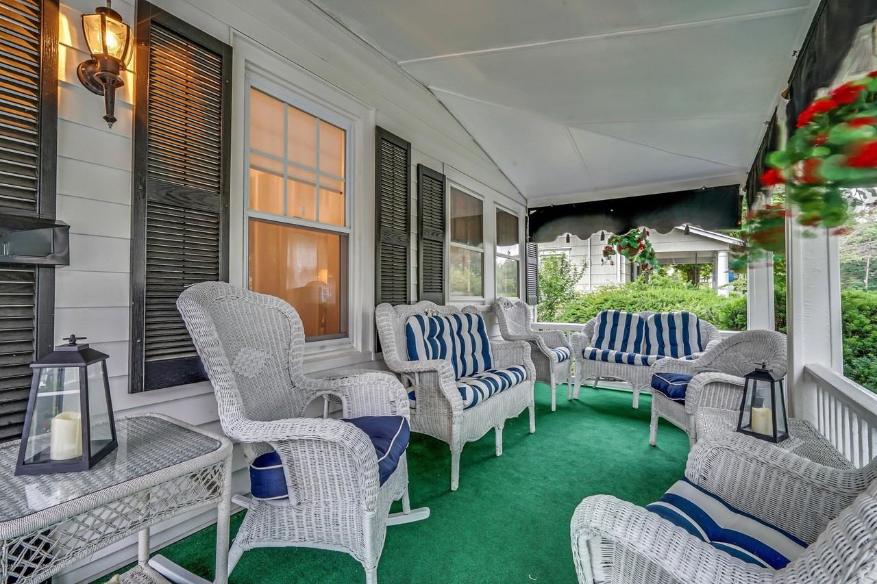 514 Brighton Ave - Photo 4 of 20