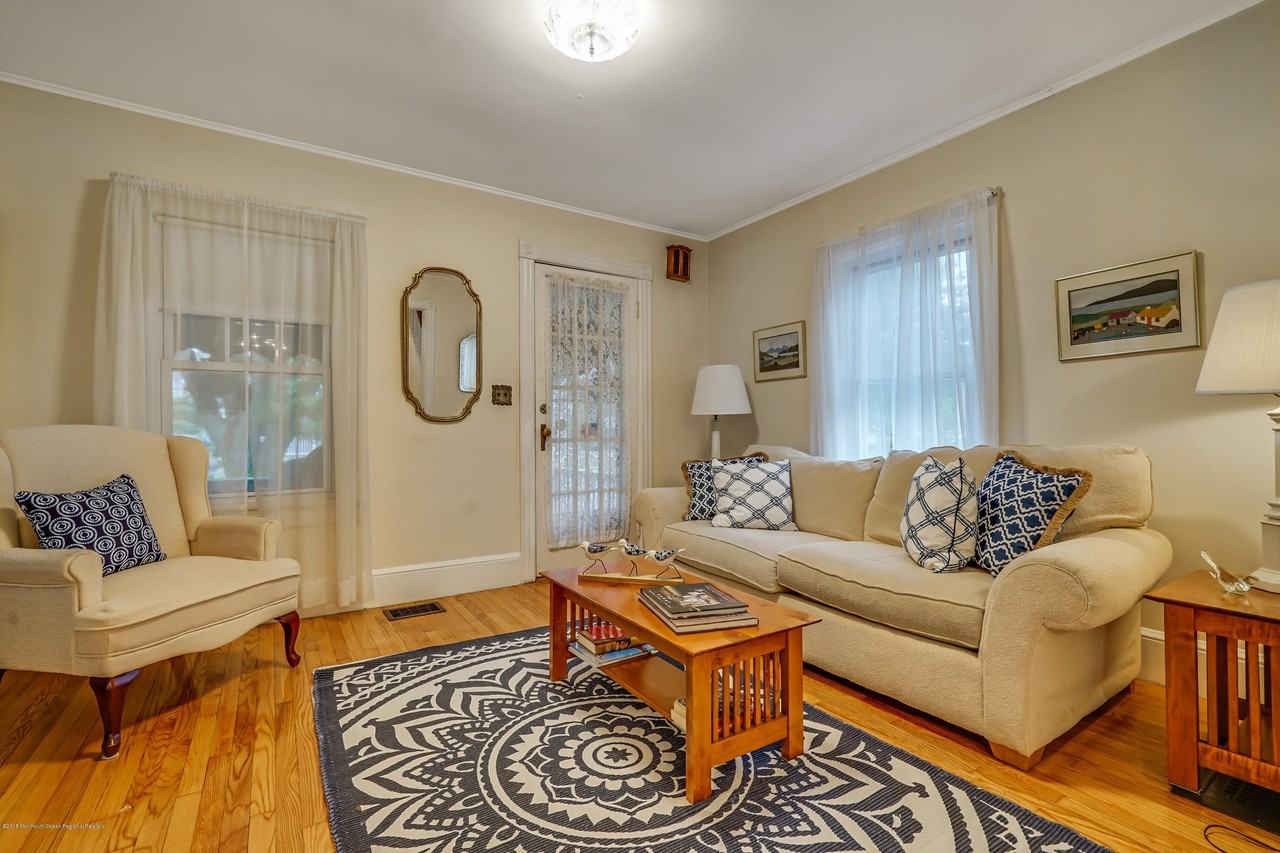 514 Brighton Ave - Photo 5 of 20