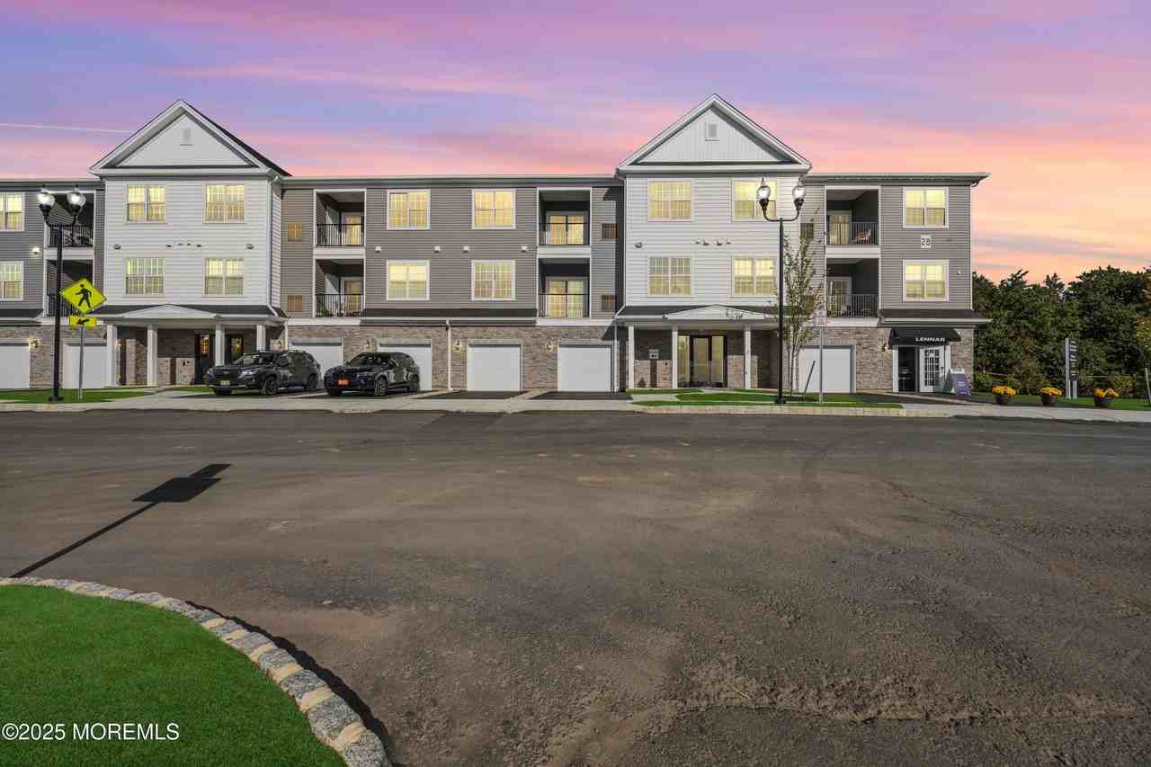 28311 28311 Radford Court unit: 2829 #2829 - Photo 4 of 29