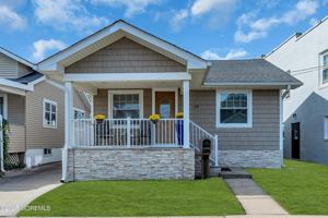 featured image of 35 Lipman Pl