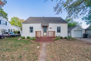 featured image of 4 University Ct