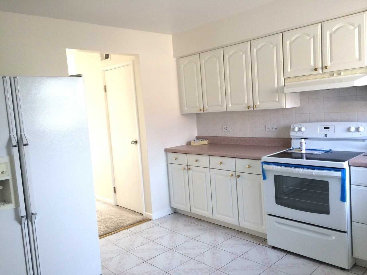 9461 Bay Colony Dr #2S - Photo 4 of 20