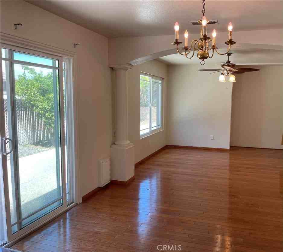 1341 Grovehill Dr - Photo 7 of 23