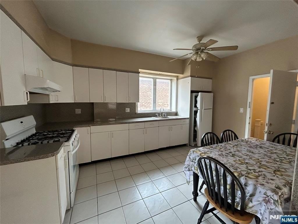 408 Morningside Avenue - Photo 4 of 17