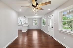 422 W 26th Ave - Photo 3 of 23