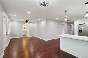 422 W 26th Ave - Photo 4 of 23