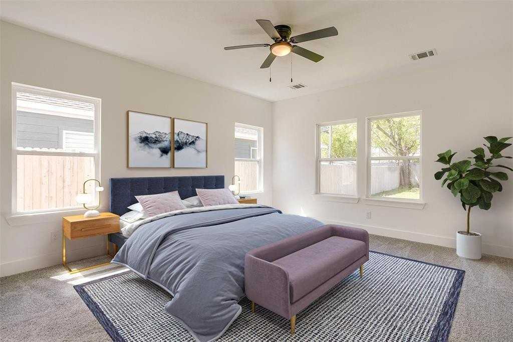 813 Stamps Ave - Photo 5 of 17