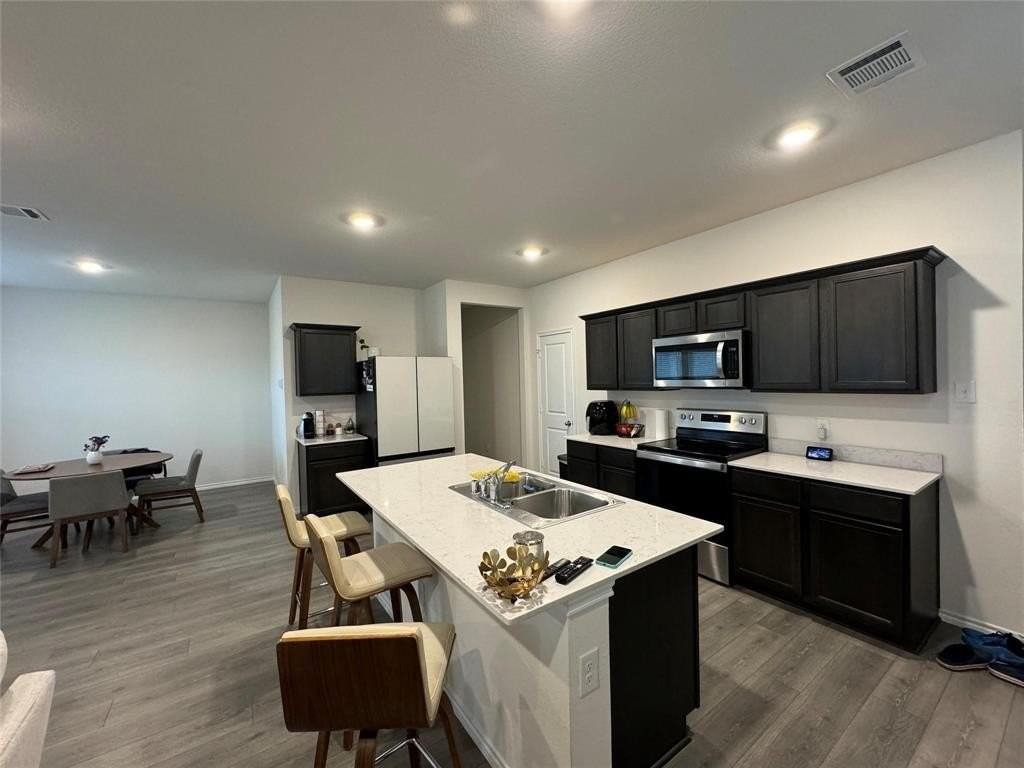 3328 Perman Drive - Photo 3 of 20