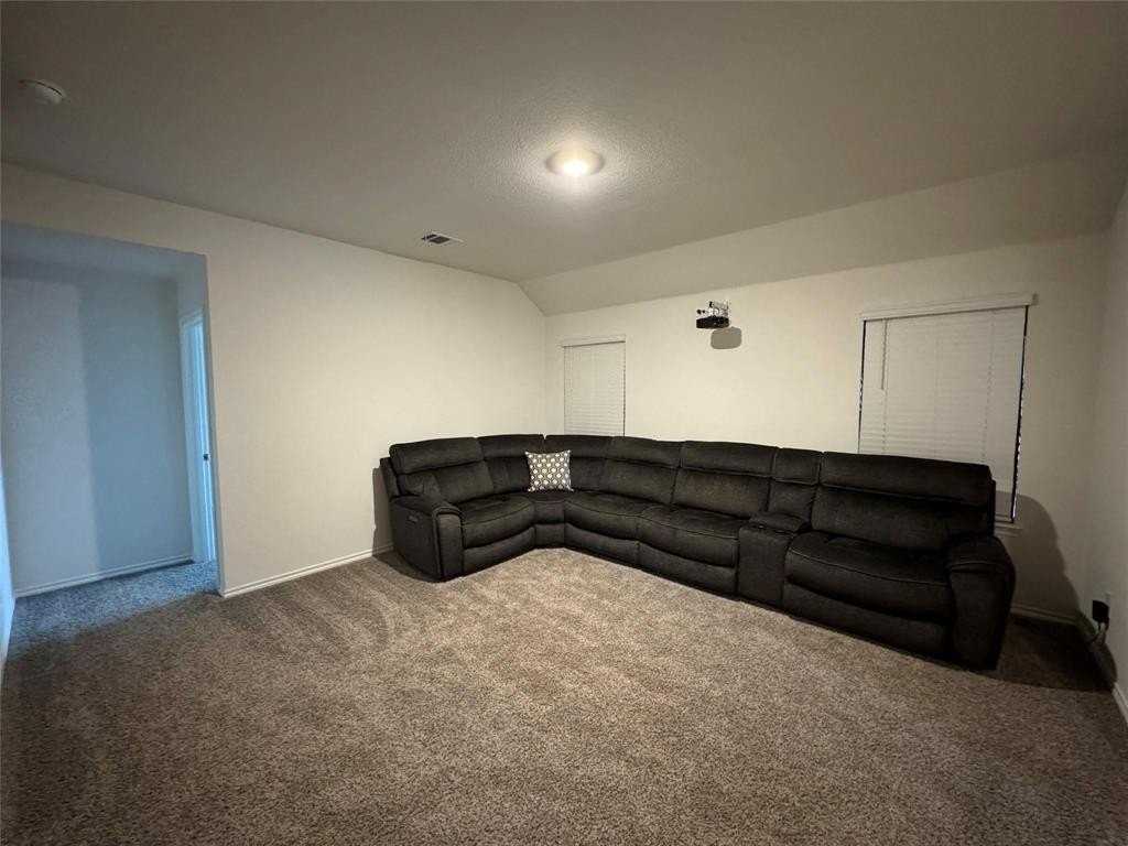 3328 Perman Drive - Photo 6 of 20