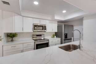 7950 Nw 11th Ct - Photo 1 of 1