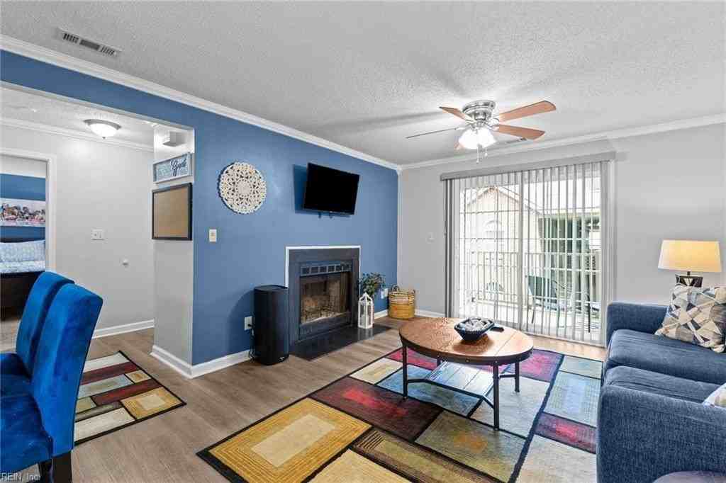 538 Pineland Cir #204 - Photo 6 of 33