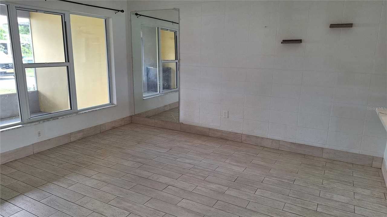 12125 Dorado Dr - Photo 3 of 7