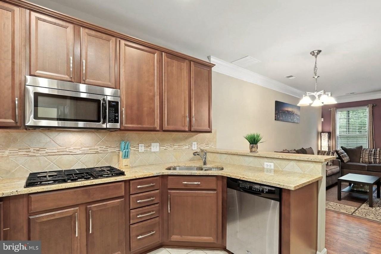 19461 Dover Cliffs Cir Unit 19461 #19461 - Photo 2 of 13