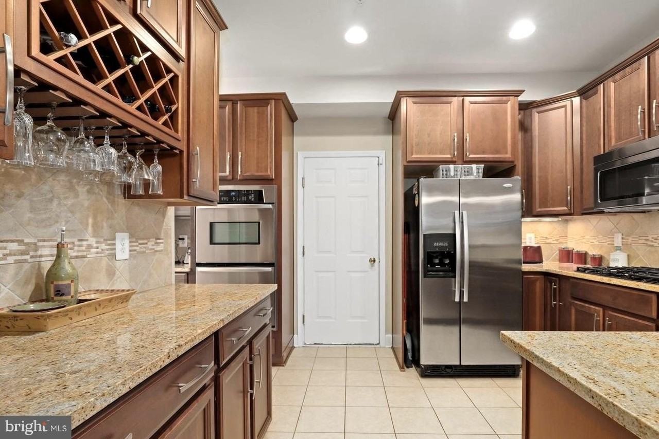 19461 Dover Cliffs Cir Unit 19461 #19461 - Photo 3 of 13