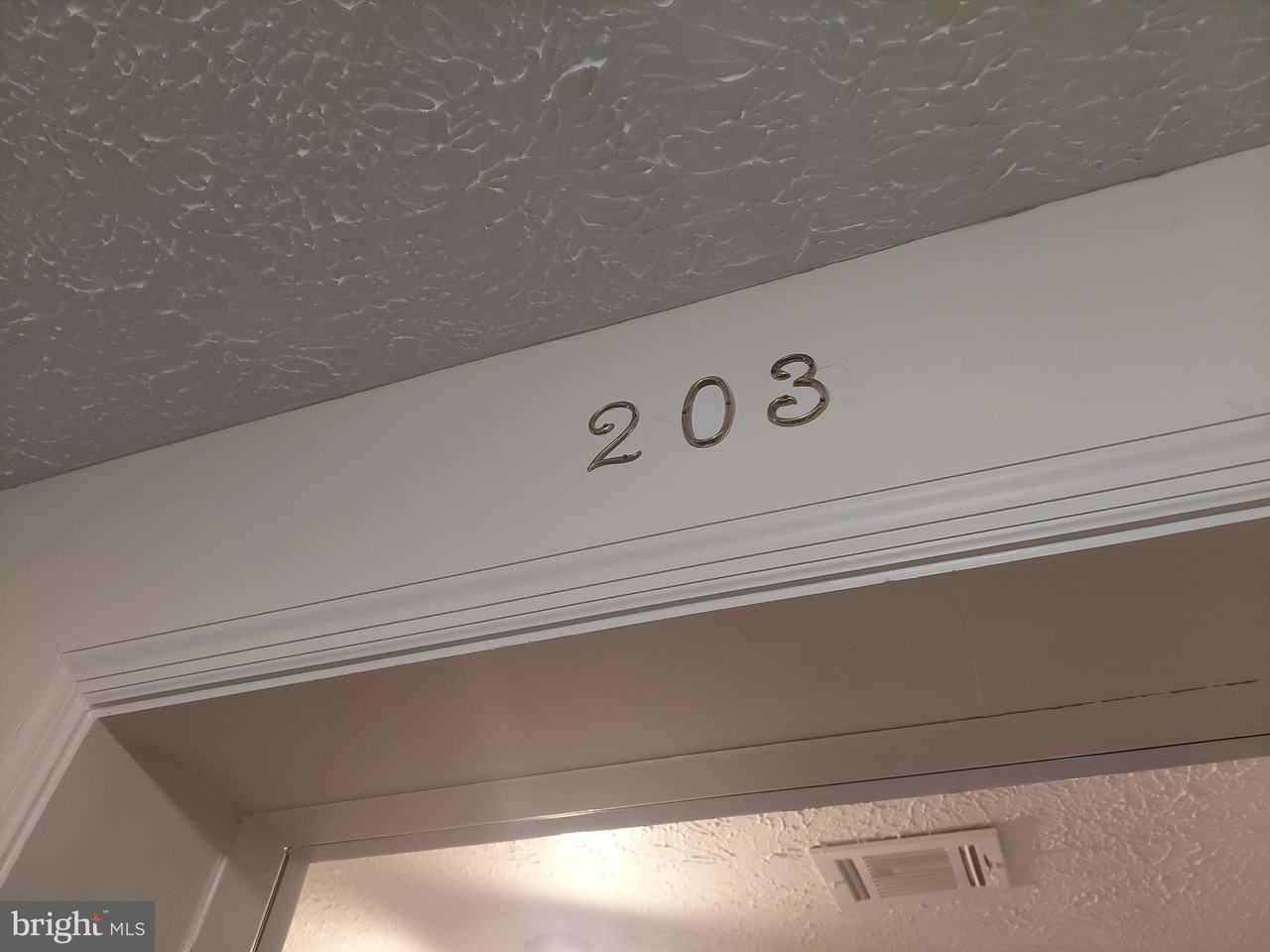 13107 Briarcliff Ter Unit 2-203 #2-203 - Photo 3 of 50