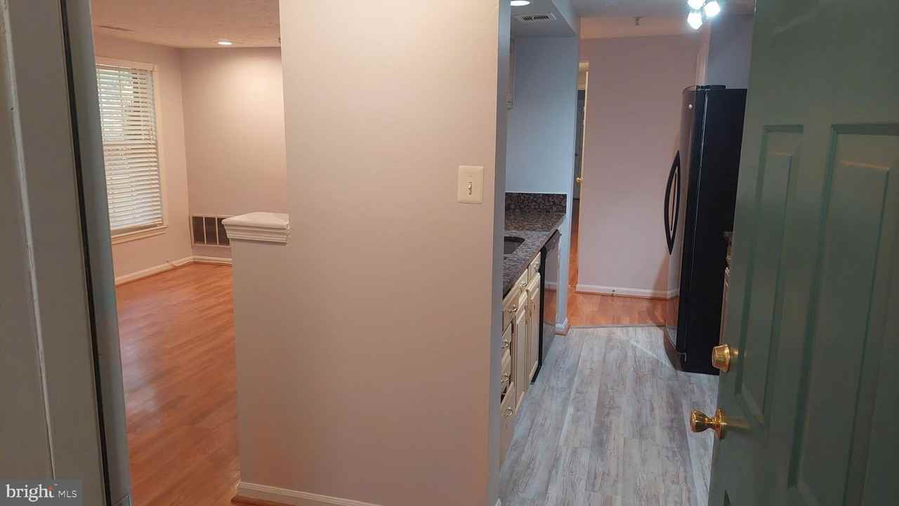 13107 Briarcliff Ter Unit 2-203 #2-203 - Photo 6 of 50