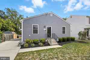 featured image of 8334 Herbert Ave