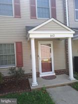 102 Royal Court Ln - Photo 1 of 1