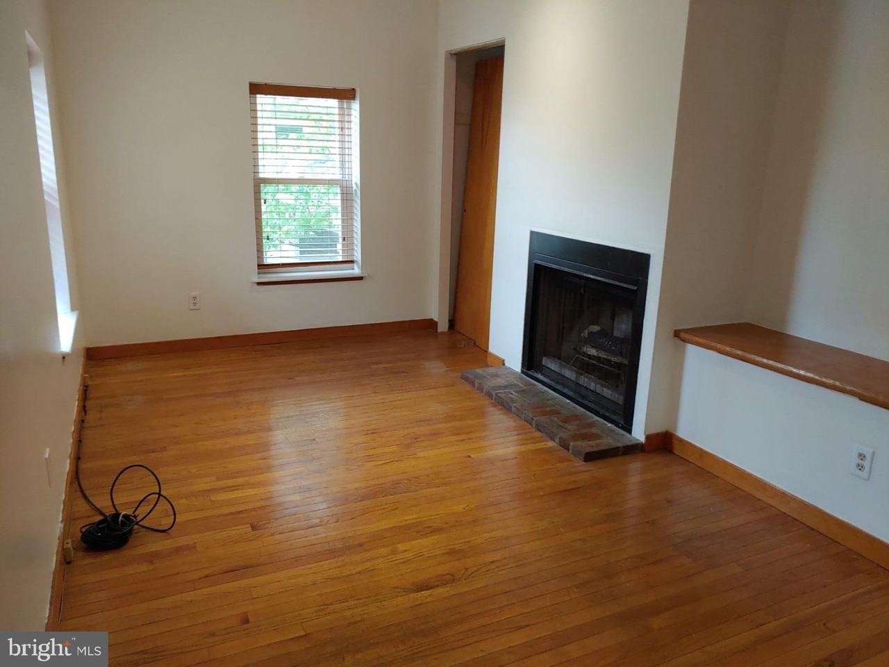 426 Dickinson St Unit 2 #2 - Photo 4 of 20