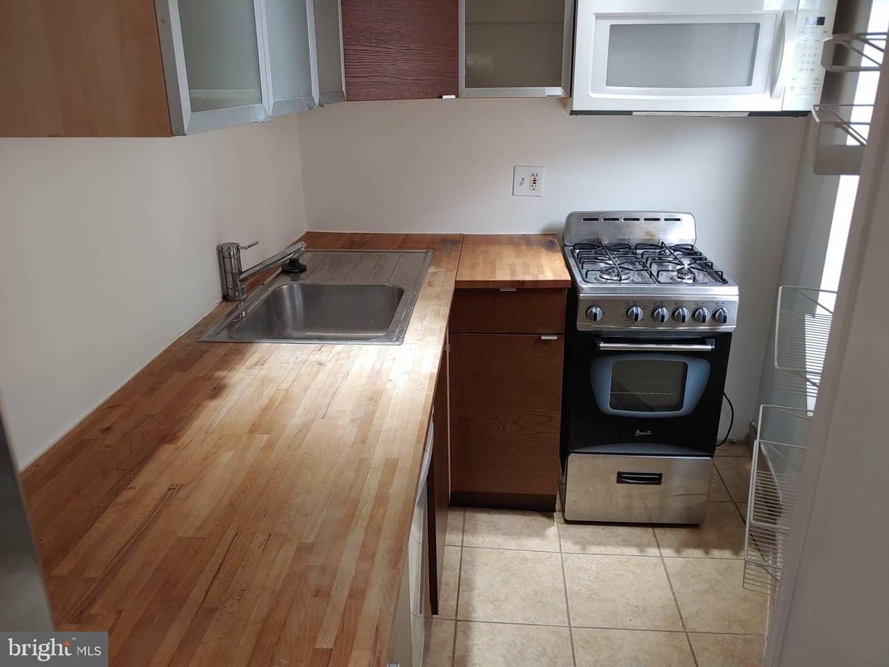 426 Dickinson St Unit 2 #2 - Photo 5 of 20