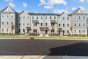 featured image of 626 Amaranth Dr