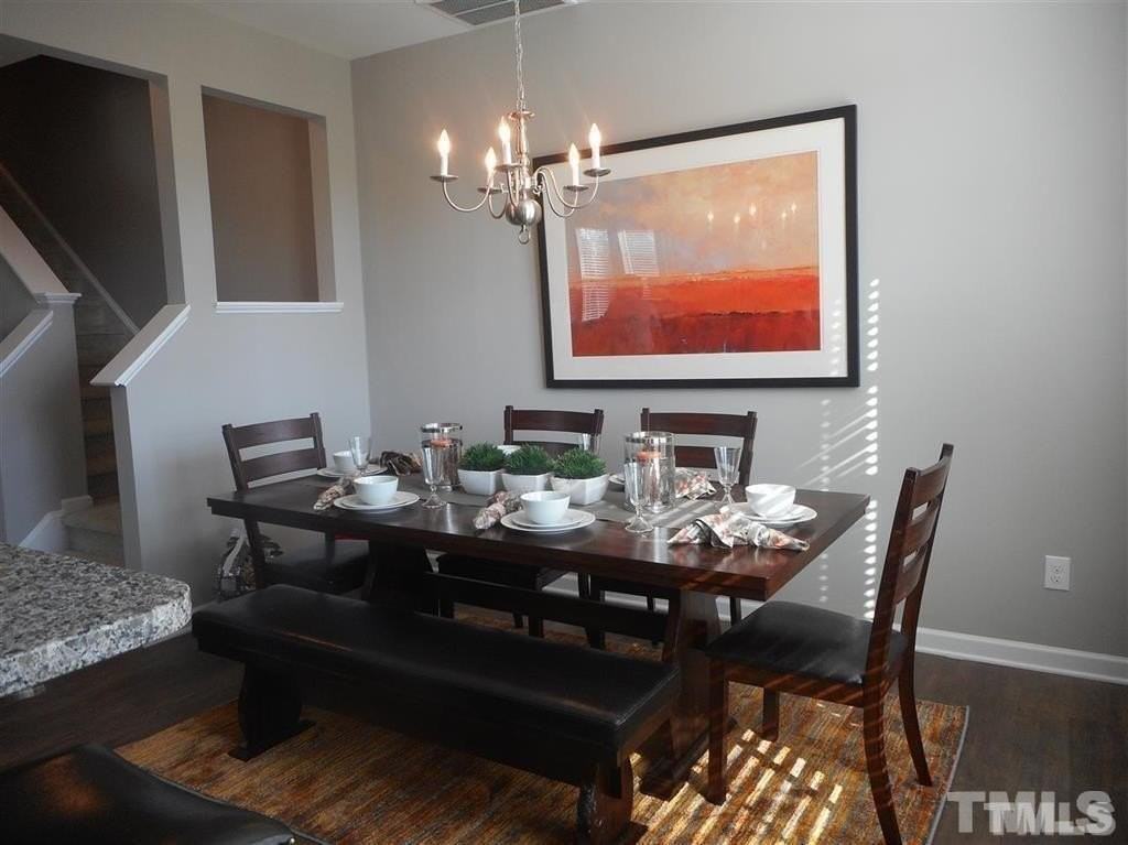 3713 Landshire View Ln - Photo 5 of 15