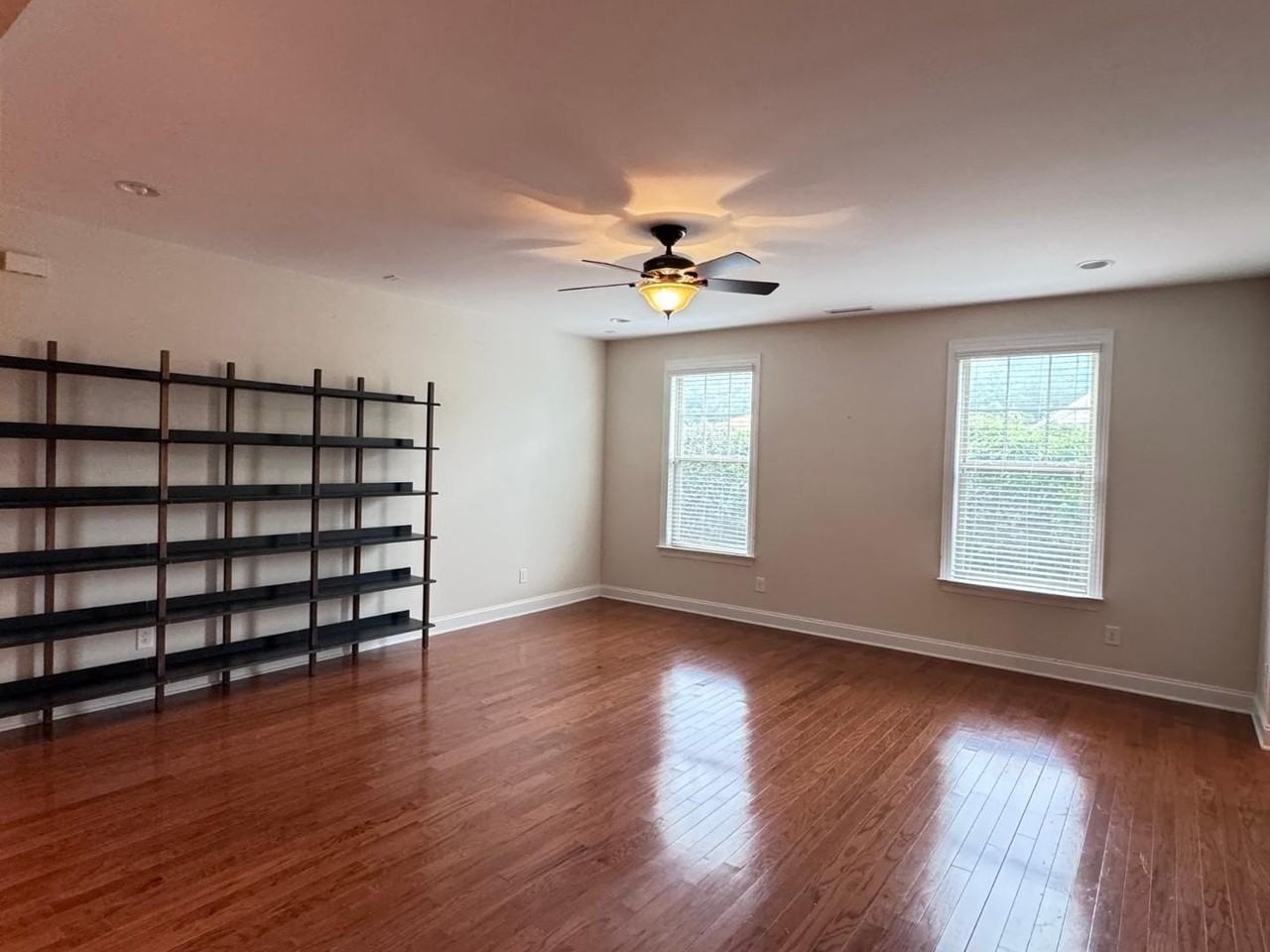 103 Sea Glass Court - Photo 6 of 24