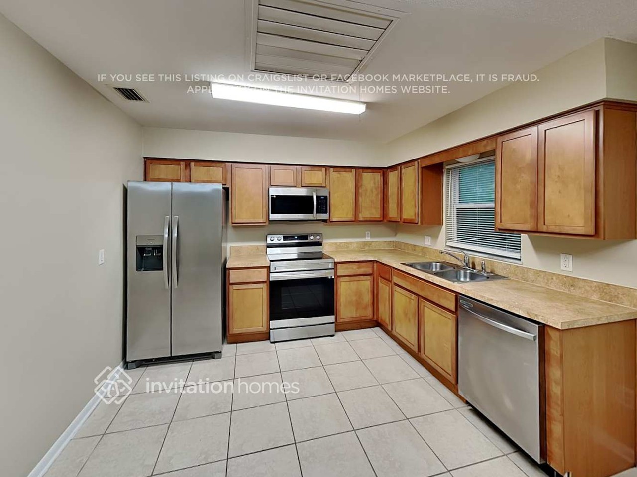 332 Alpine St - Photo 5 of 17