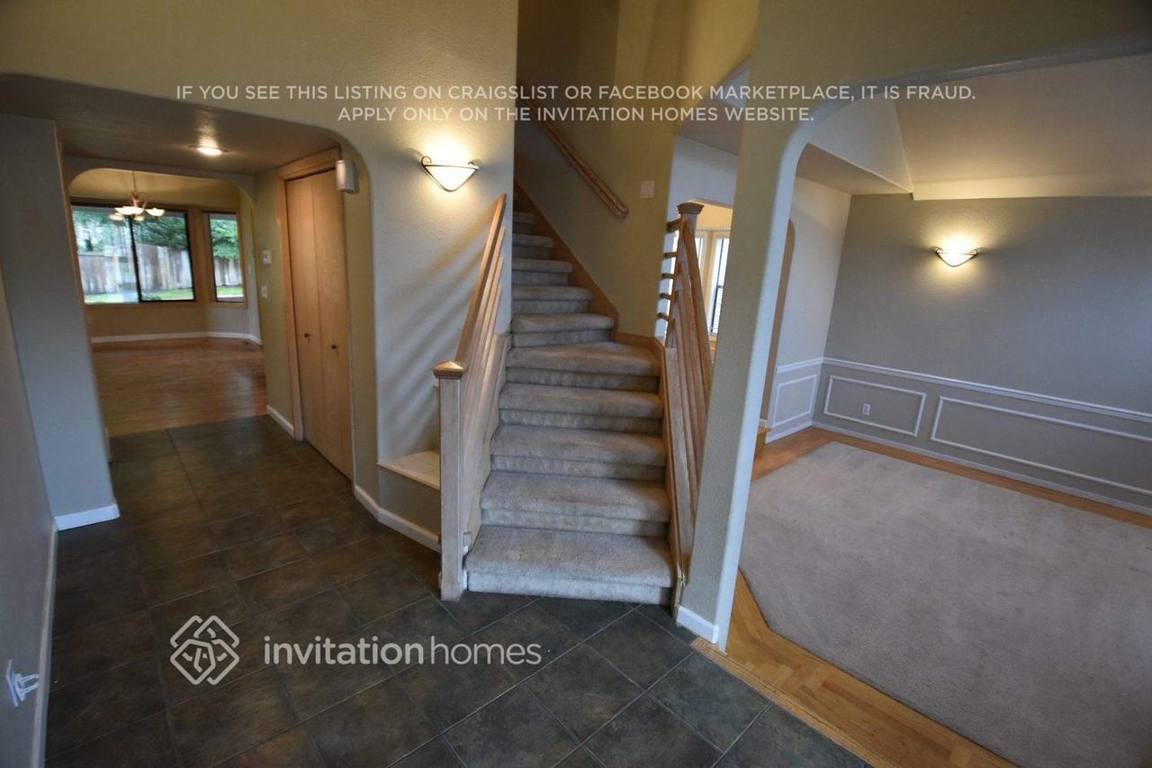 22549 Se 261st St - Photo 2 of 17