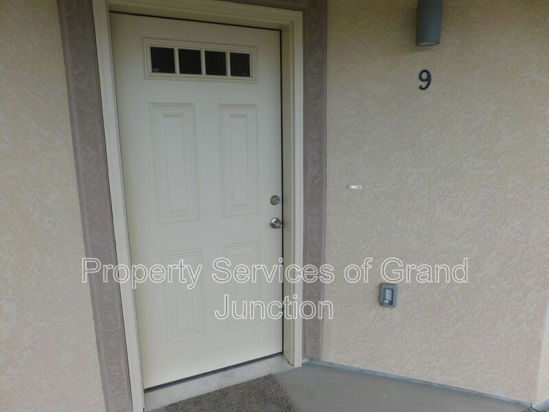 668 Brookwillow Dr #9 - Photo 2 of 10