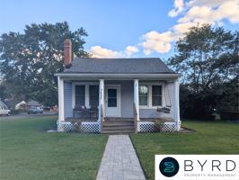 featured image of 3400 Logandale Ave #1