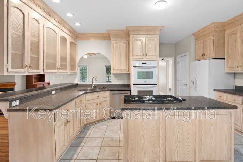 15470 Turner Dr. Smithfield Va - Photo 6 of 24