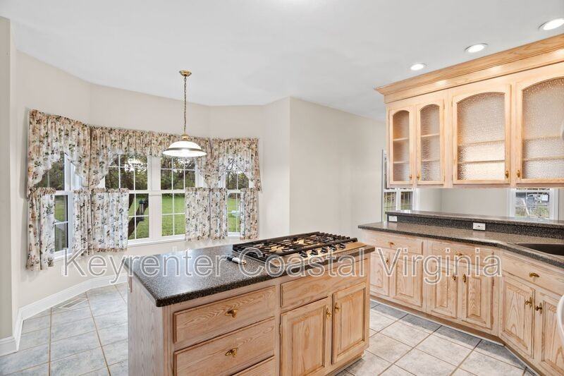 15470 Turner Dr. Smithfield Va - Photo 7 of 24