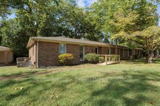 1001 Glendale Ln - Photo 1 of 1