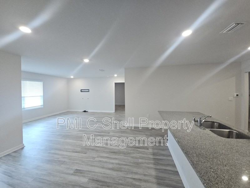 3456 Fallschase Blvd - Photo 5 of 23