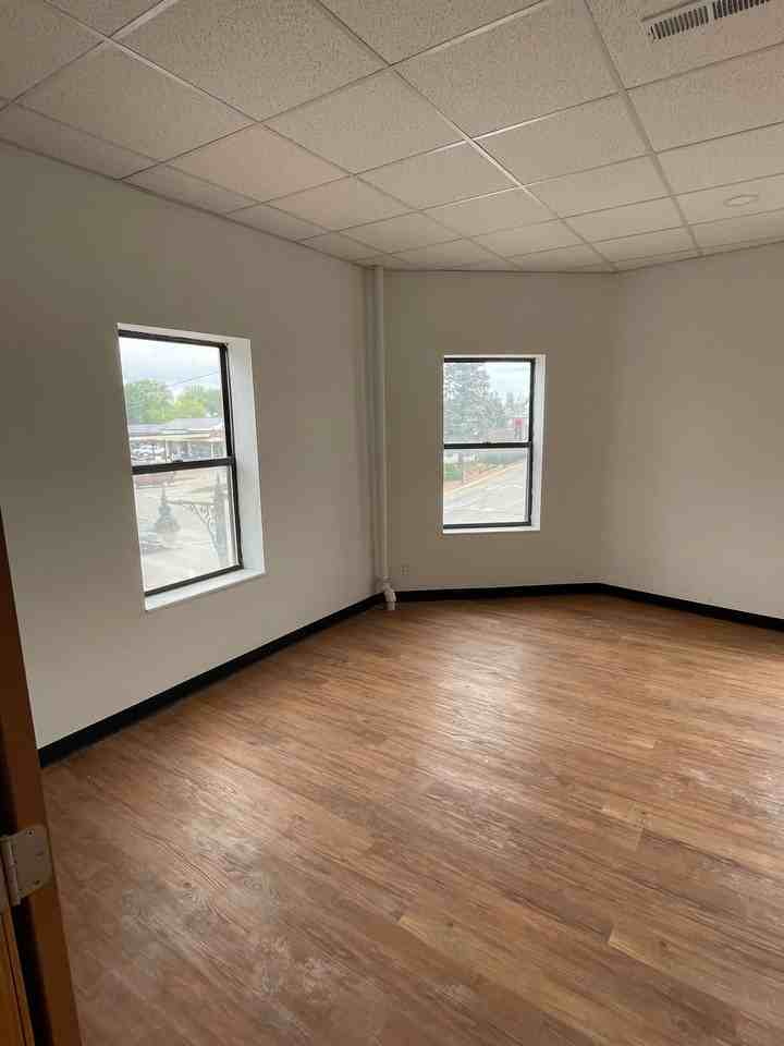 1109 Central, Renovated Historic Living! - Photo 5 of 18