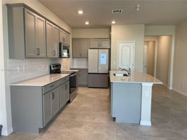 featured image of 2151 Appleton Circle South