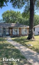 5613 Manning Ave - Photo 1 of 1