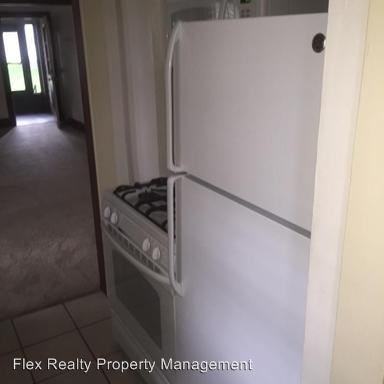 5620 Balfour Rd - Photo 3 of 6