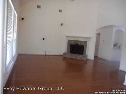 15007 Rio Rancho Way - Photo 3 of 19