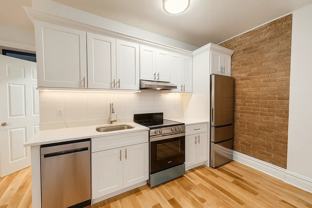 122 Norfolk St #4 - Photo 1 of 1
