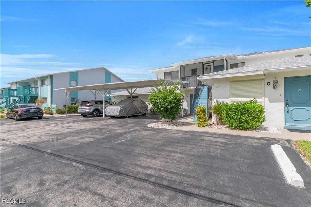 1011 Se 40th St Unit 5 #5E - Photo 2 of 37