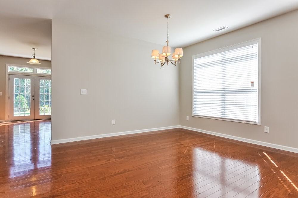 183 Killington Dr - Photo 3 of 15