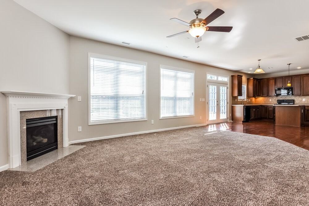 183 Killington Dr - Photo 7 of 15