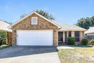 1505 Gainsborough Way - Photo 1 of 1