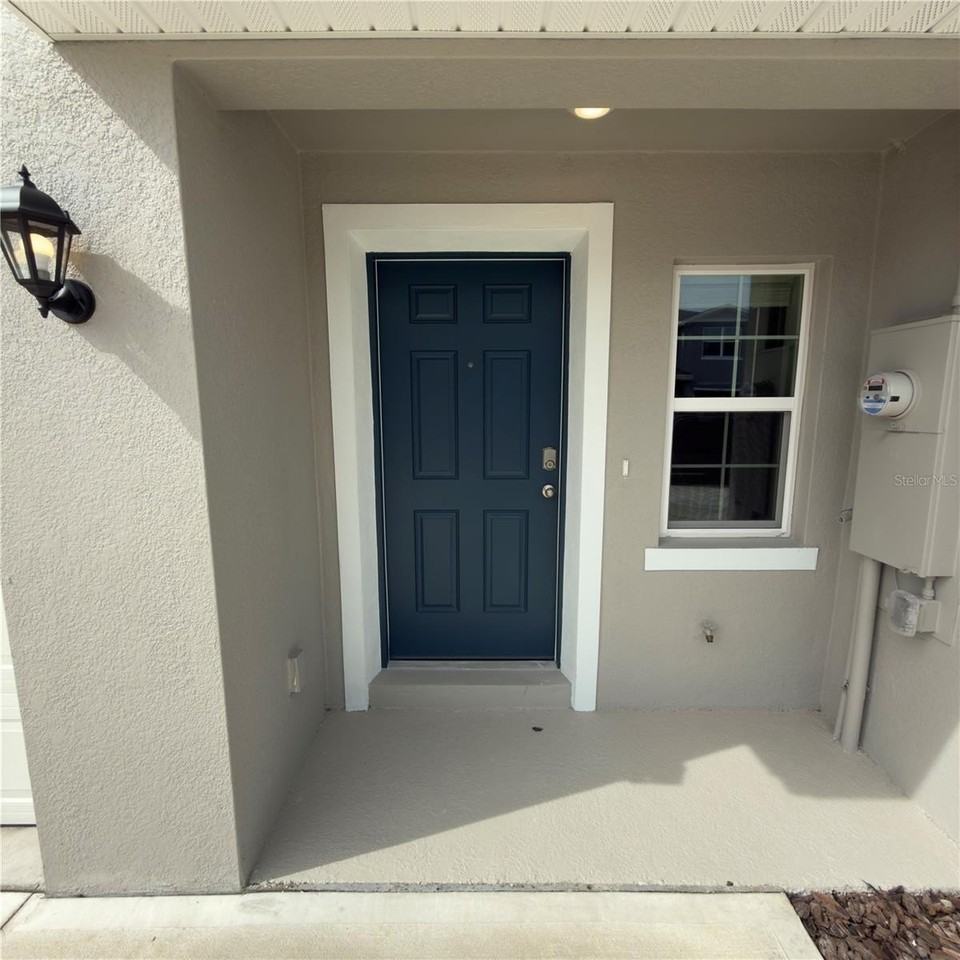 542 Zinfandel Dr - Photo 2 of 19