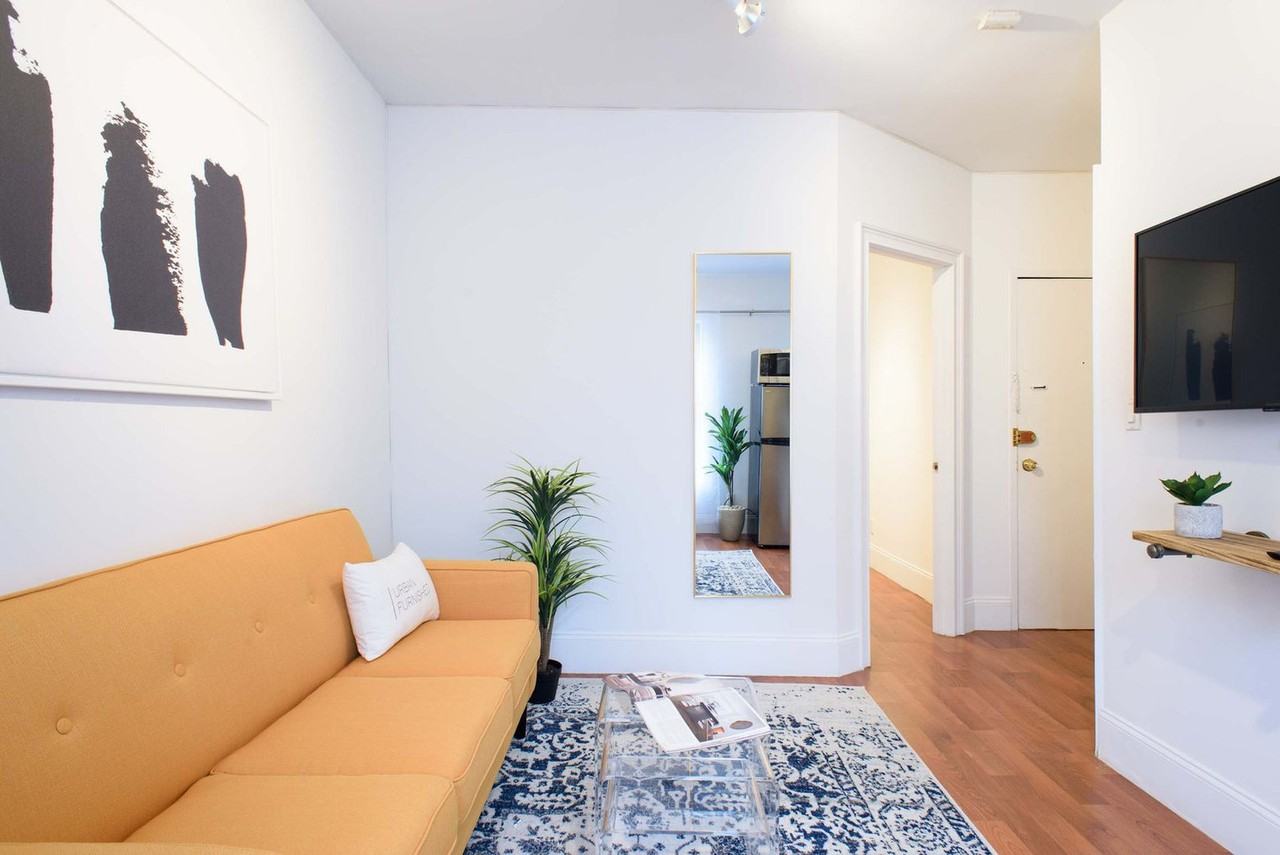 69 Clinton St #1021889P - Photo 2 of 31