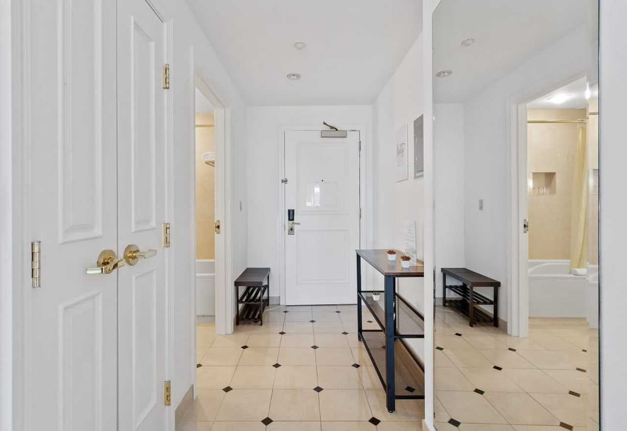 810 Pacific Ave #1014278P - Photo 4 of 23