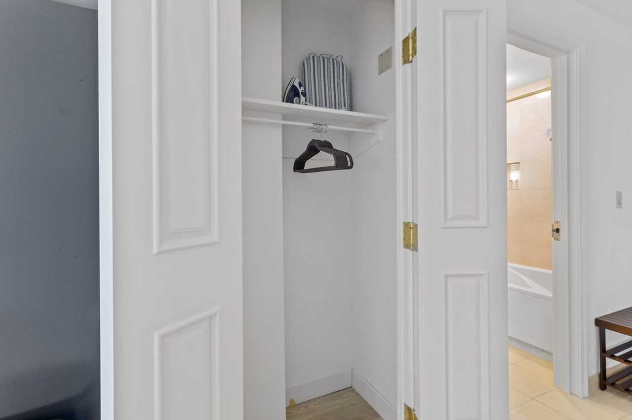 810 Pacific Ave #1014278P - Photo 5 of 23